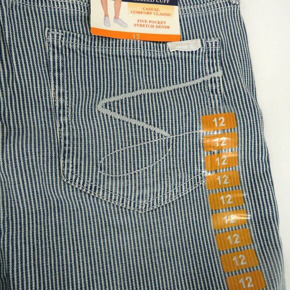Seven7  Womens 9" Bermuda Rolled Cuff Short Stripe Stretch 12 NWT $59 - Picture 4 of 6